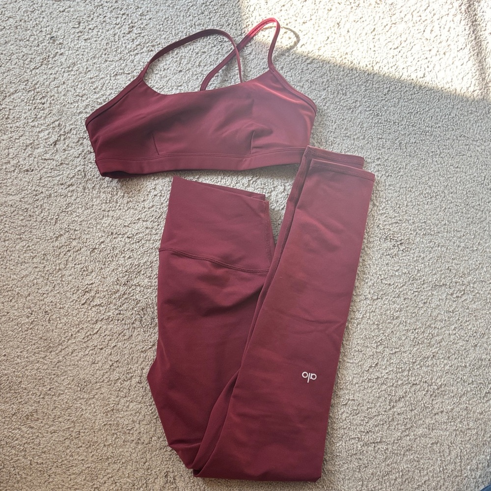 ALO Yoga Red/Maroon Activewear Set